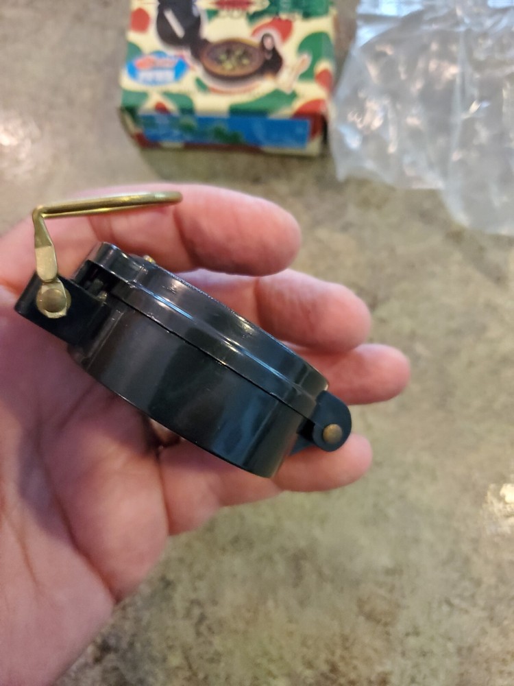 LENSATIC Engineer Directional Plastic Compass New NIB