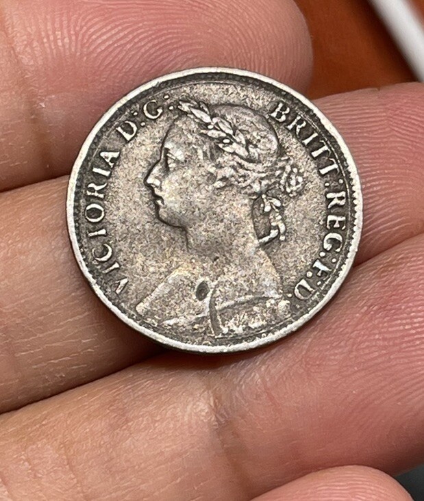 1884 Great Britain Farthing Coin