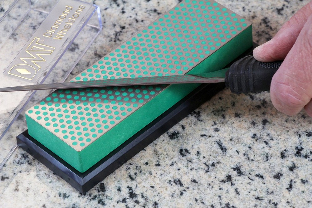 Diamond Machining Technology (DMT) W6EP Diamond Whetstone Sharpening Stone With