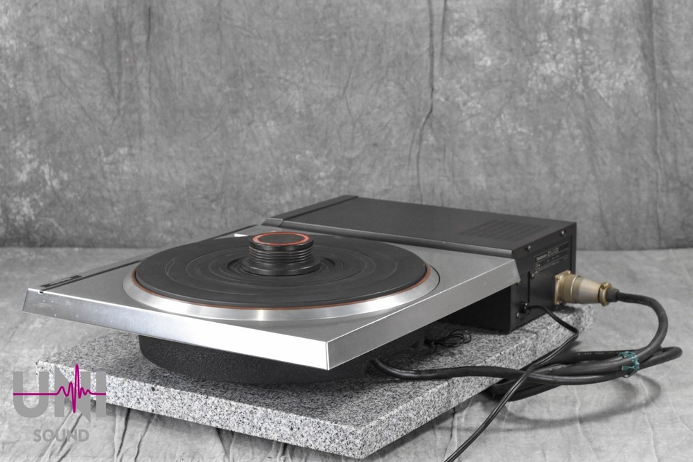 Technics SP-10 MK3 Turntable W/ Power Unit in Good condition