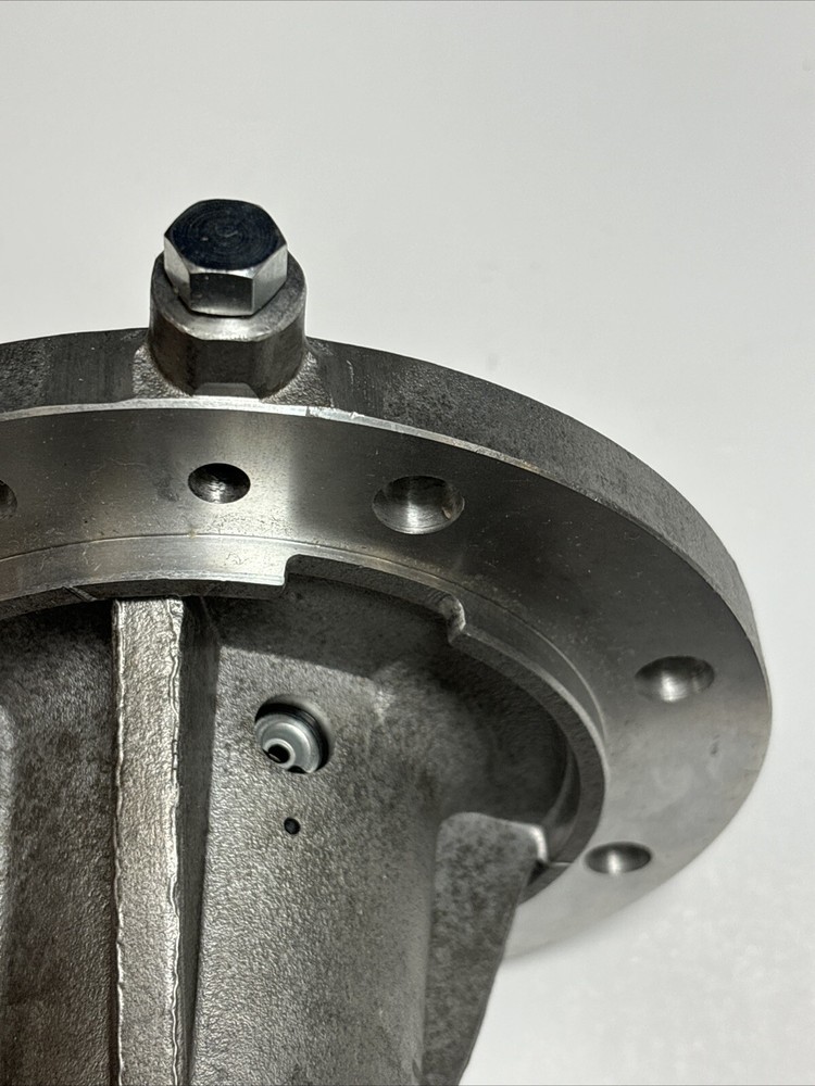 Oil pump for Carlyle refrigeration compressor