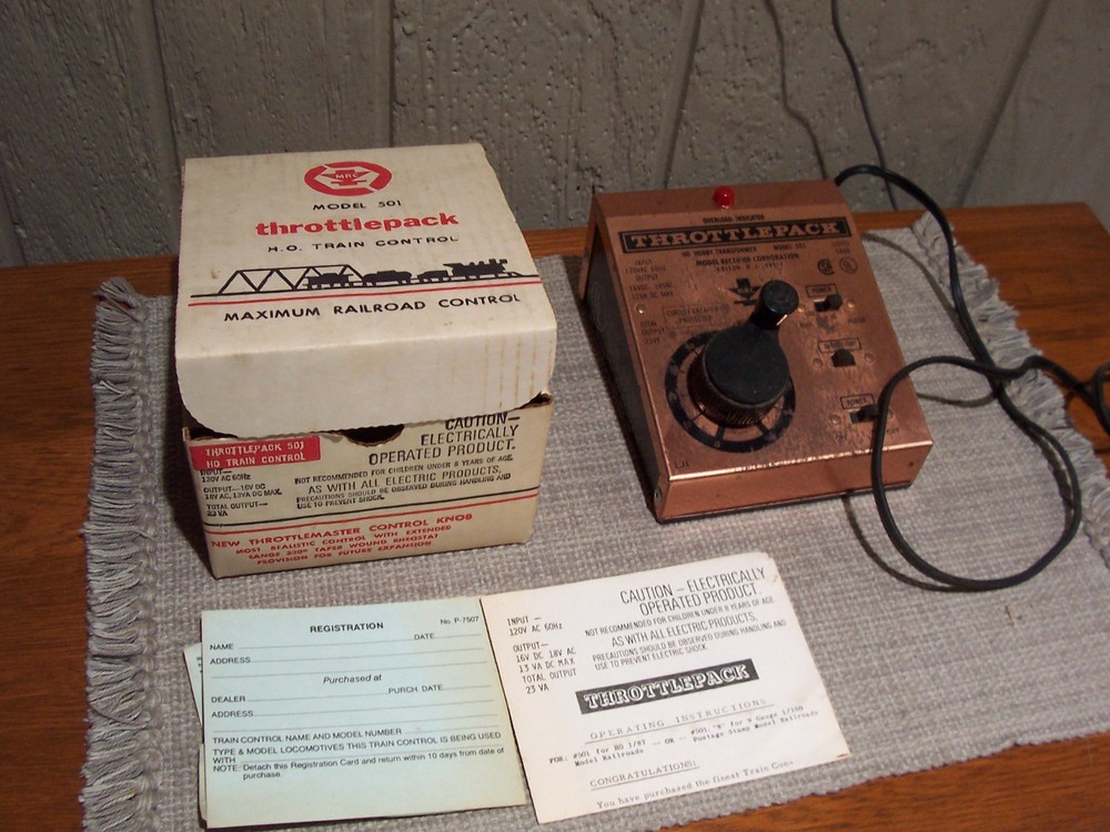 MRC Model 501 Throttlepack HO Scale Model Train Railroad Control with Box