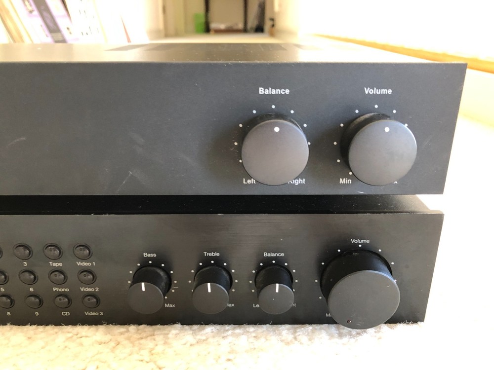AudioSource PreAmp/Tuner Two & Amp 100 Stereo Power Amplifier