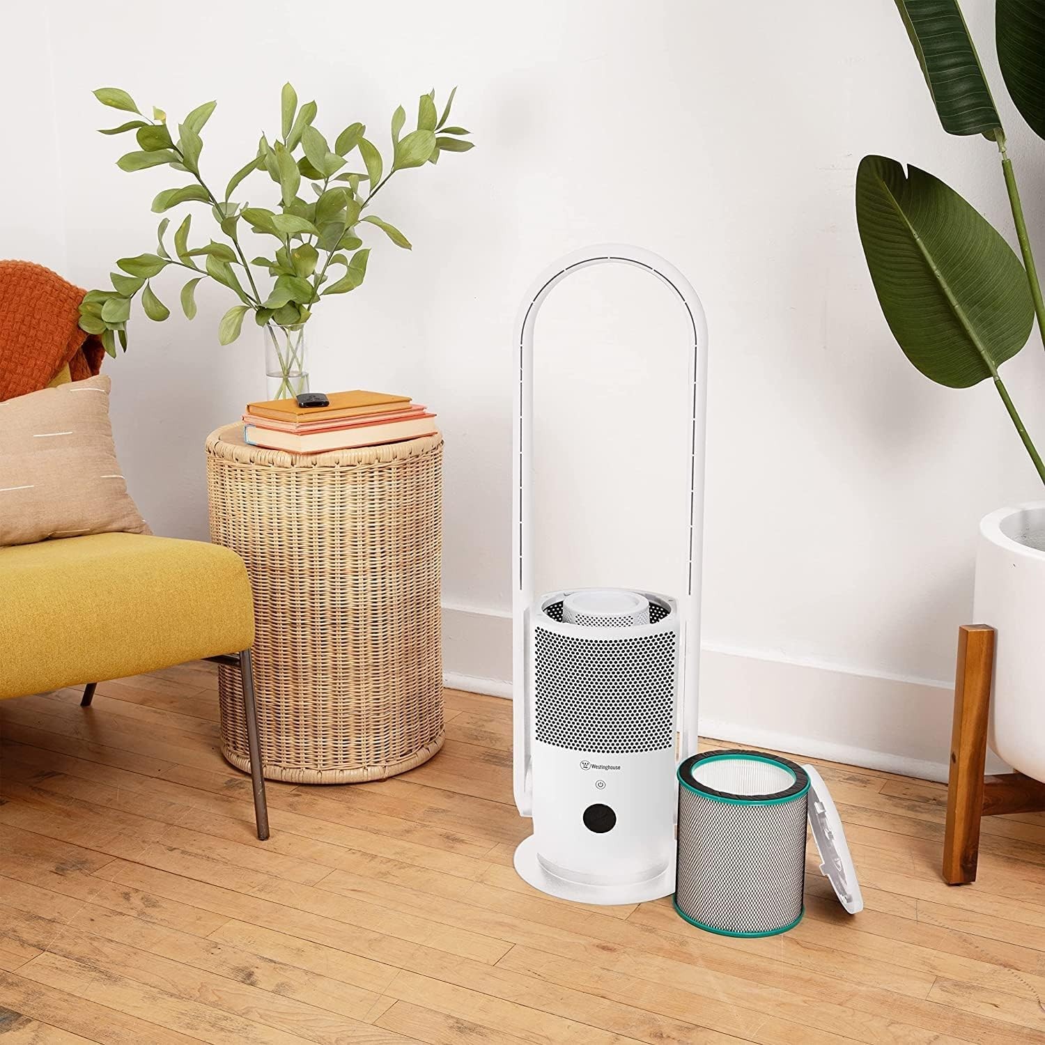 Westinghouse 3 In 1 Bladeless Tower Fan Air Purifier UV White B Stock 32’’