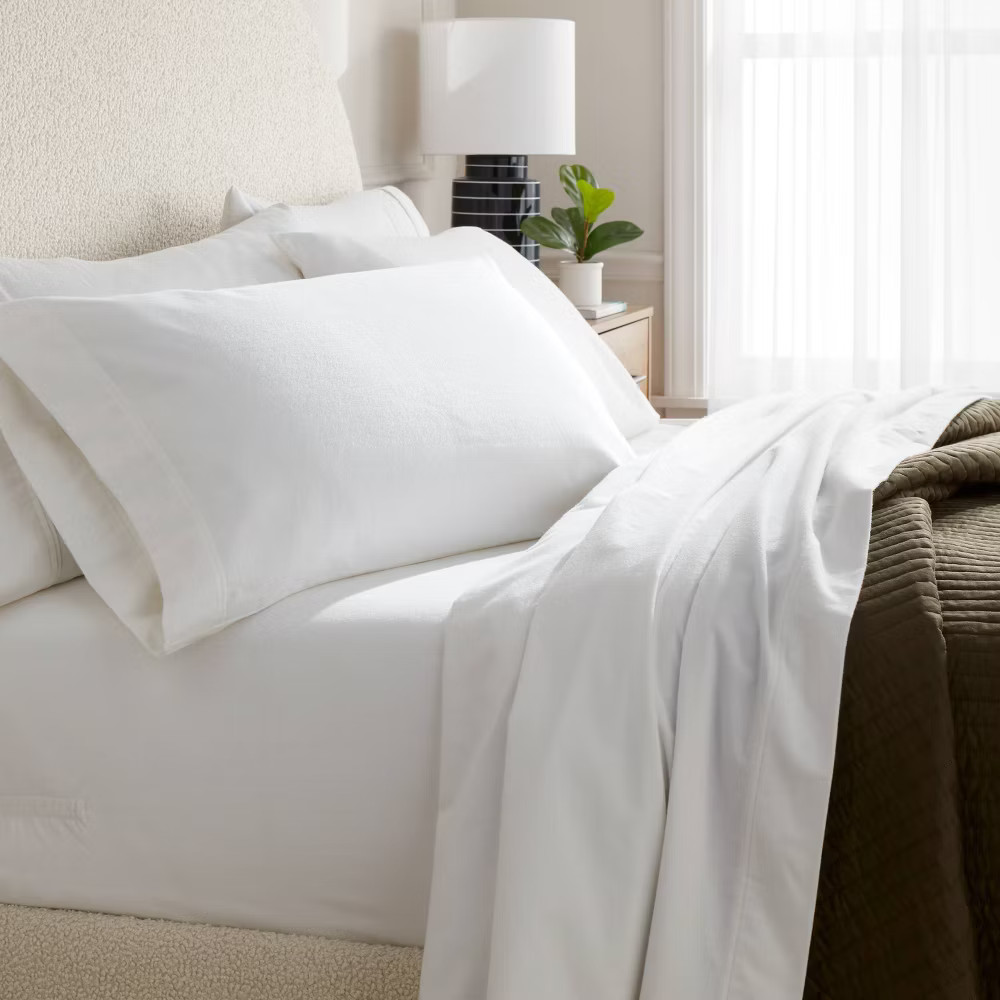 King Ultra Soft Flannel Sheet Set White - Threshold
