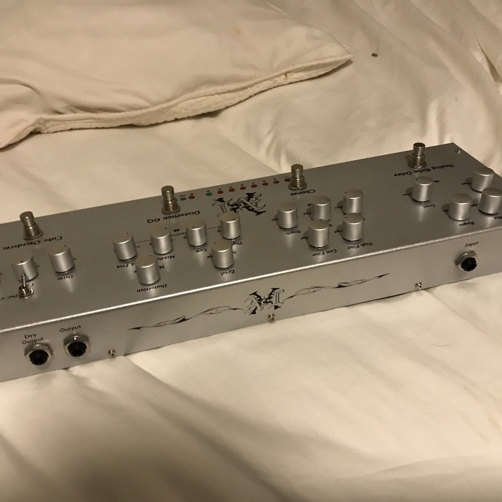 AXL FX-RAP-5 Multi Effect Unit Analog Delay Chorus Distortion EQ Overdrive Tune