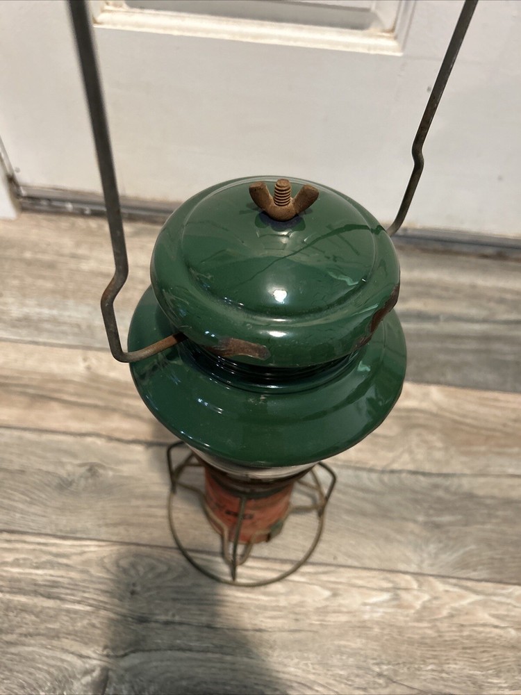 Vintage Coleman Lantern 5101 Single Mantle