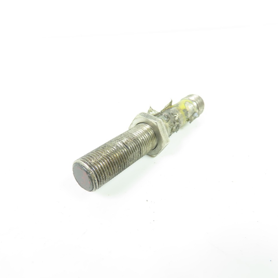 Banner Engineering M12PFF50Q8 Fixed-Field Proximity Sensor 10-30VDC M12 Threaded