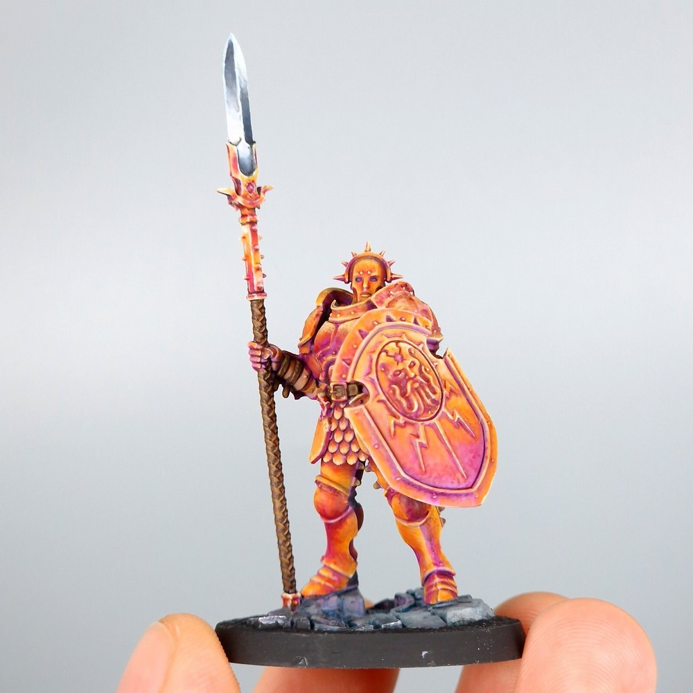 STORMCAST ETERNAL VINDICATOR- Warhammer- Pro Painted.