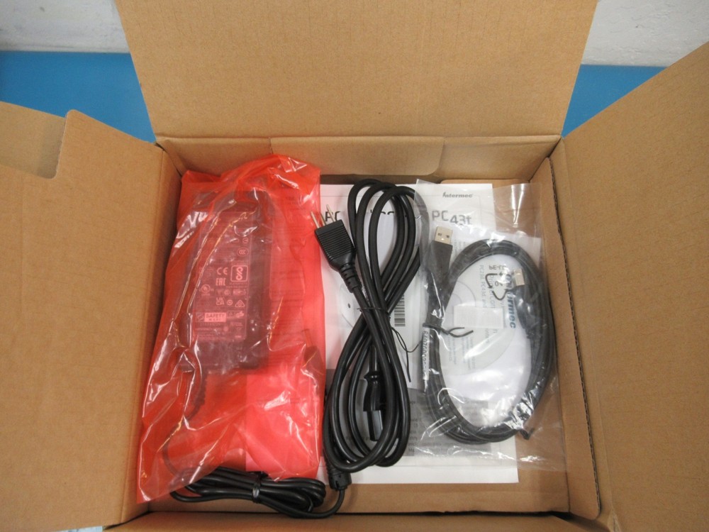 Intermec PC43DA00100301 PC43D 300dpi Direct Thermal USB Barcode Printer