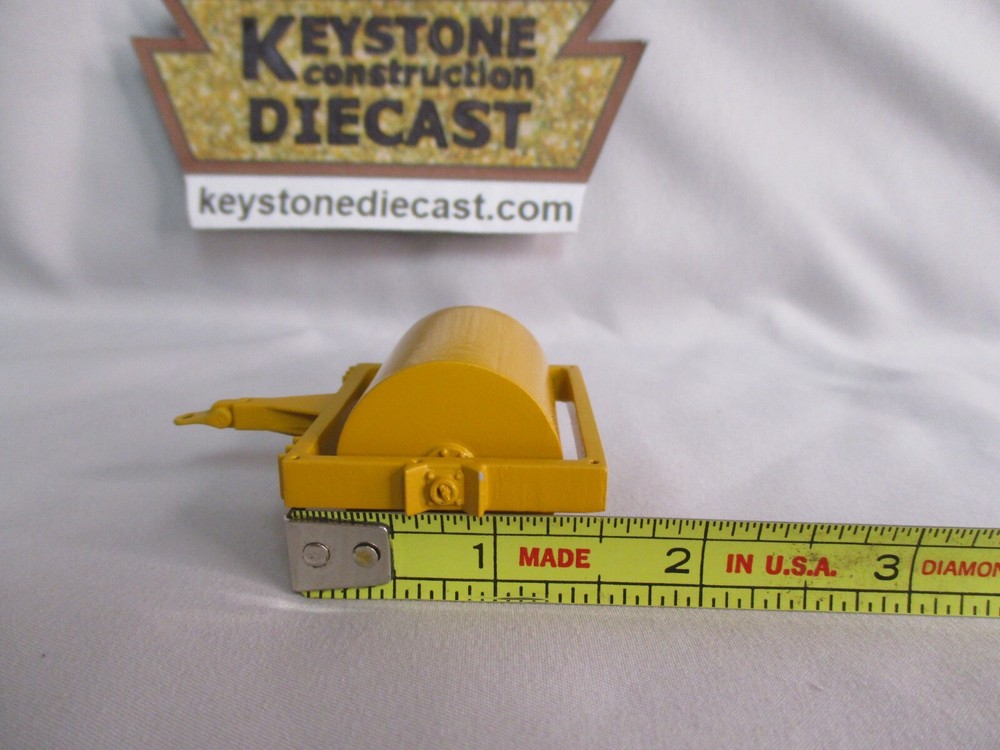}MBM Model Tow Roller - Smooth - 3D Printed 1/48-1/50 scale (059/V5)