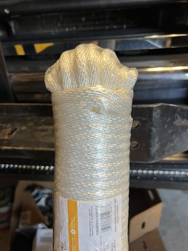 BLUE HAWK 7/16" X 100' SOLID BRAID SYNTHETIC ROPE 0349280 300lb work load