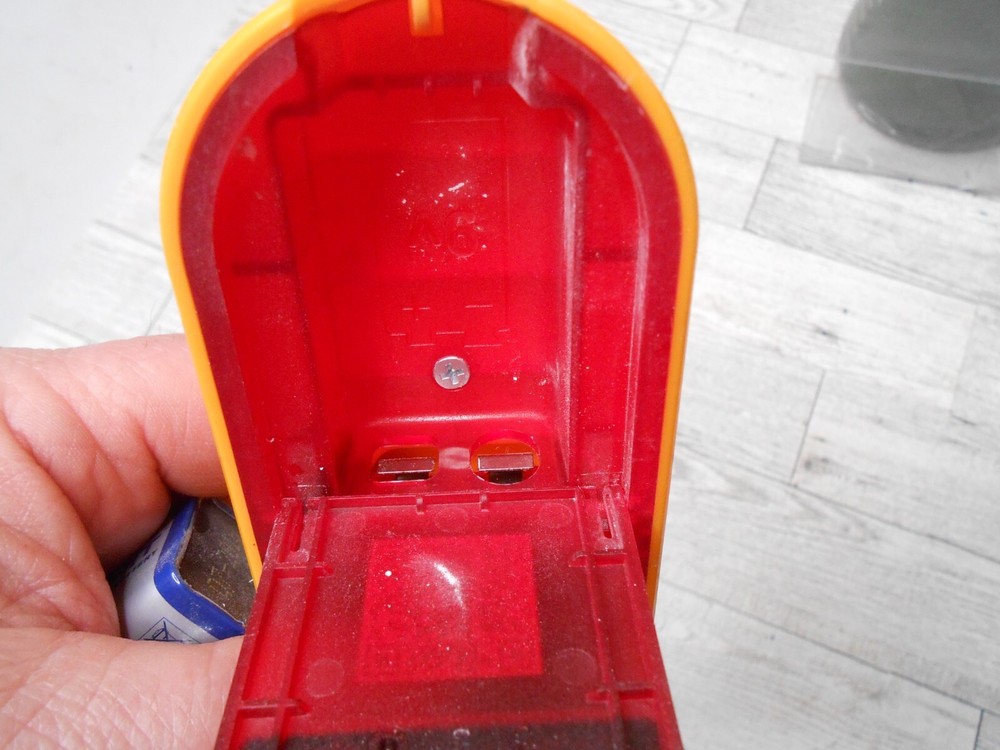 Zircon StudSensor HD25 Stud Finder With Spot light Pointer