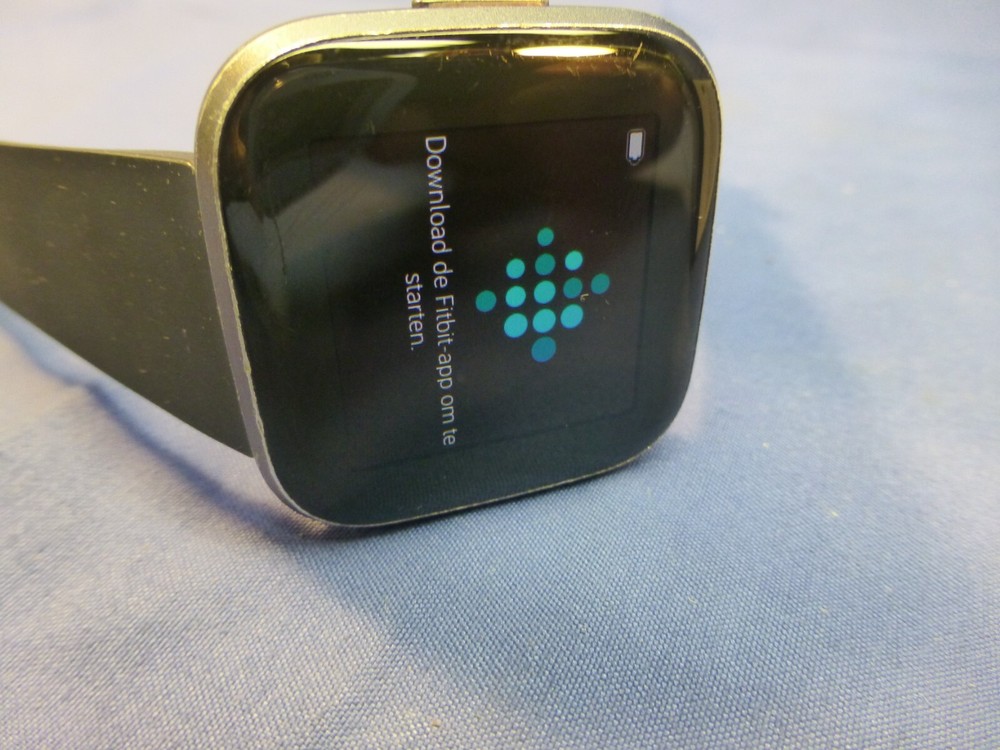 Fitbit Versa 2 Smartwatch/Activity Tracker with Charger & Box Large & Small Band