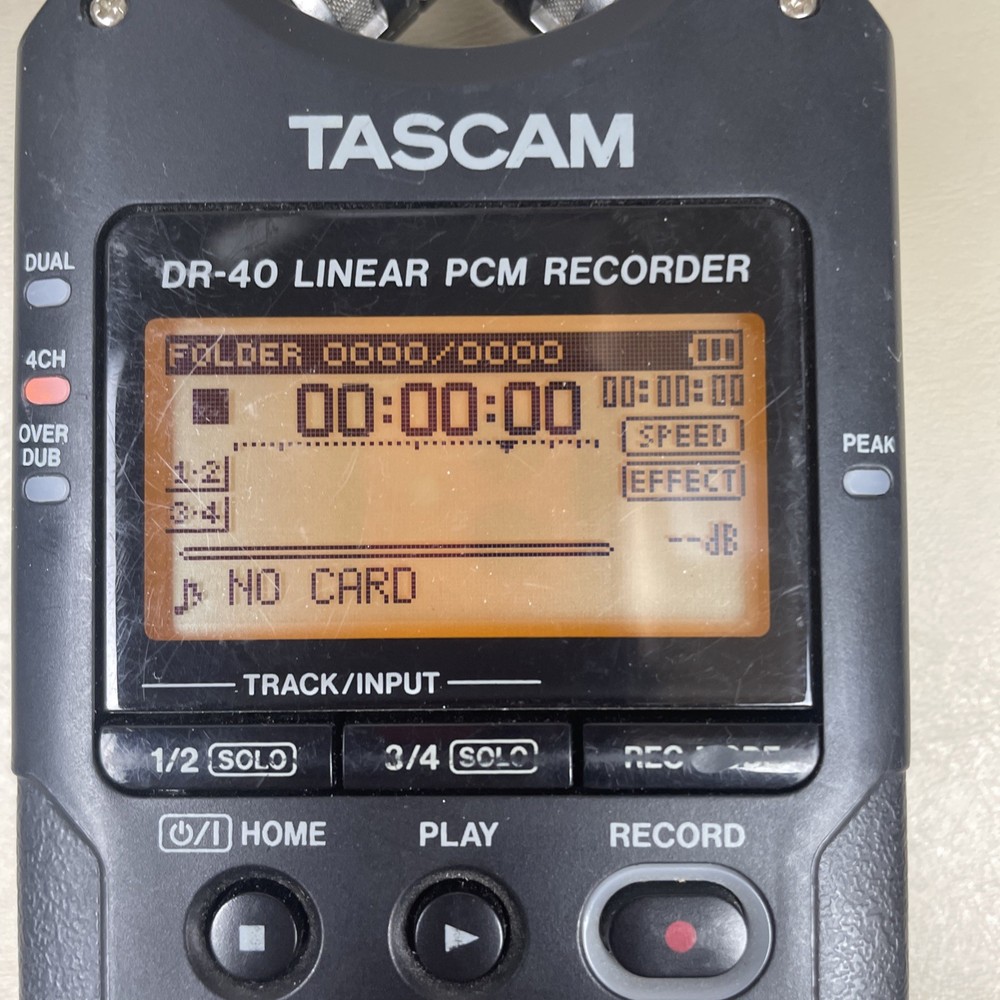 TASCAM DR-40 Linear PCM Digital Recorder
