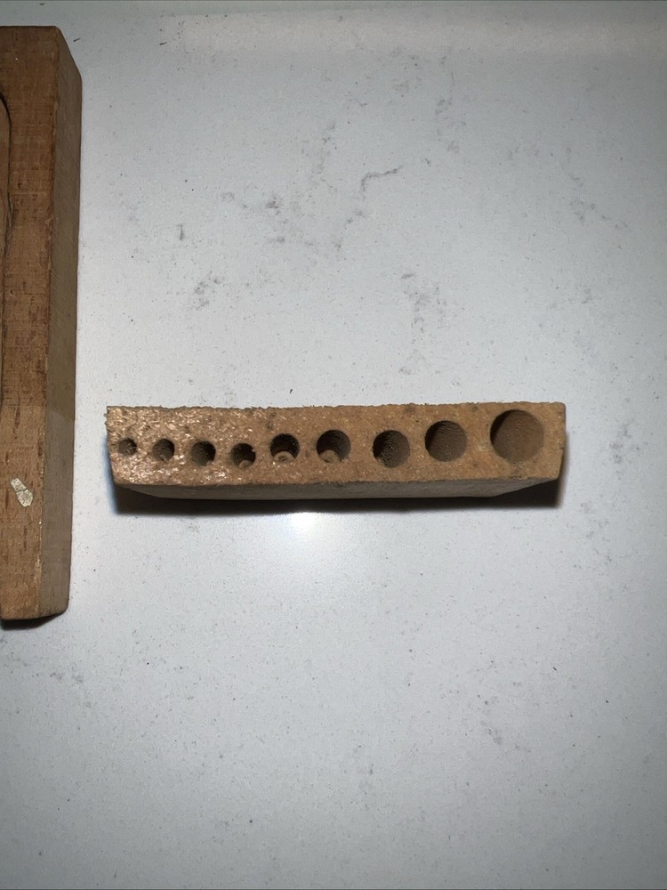 VINTAGE 9 DRILL BITS OAK WOODEN BOX WITH SLIDING Bottom