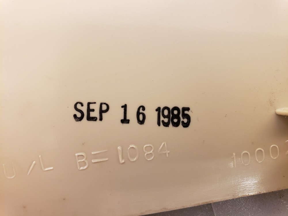 Vintage Compaq Personal Portable Computer Desktop **Empty Case Only** Nice Cond