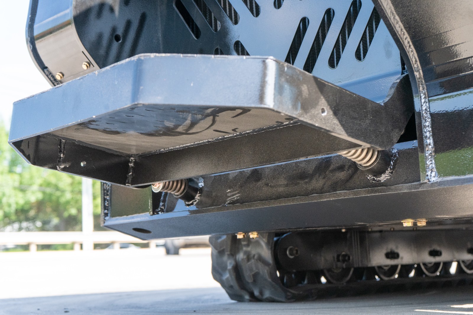 3040lbs TYPHON STOMP X1300 25HP Kubota D1105 EPA Diesel Mini Skid Steer Loader