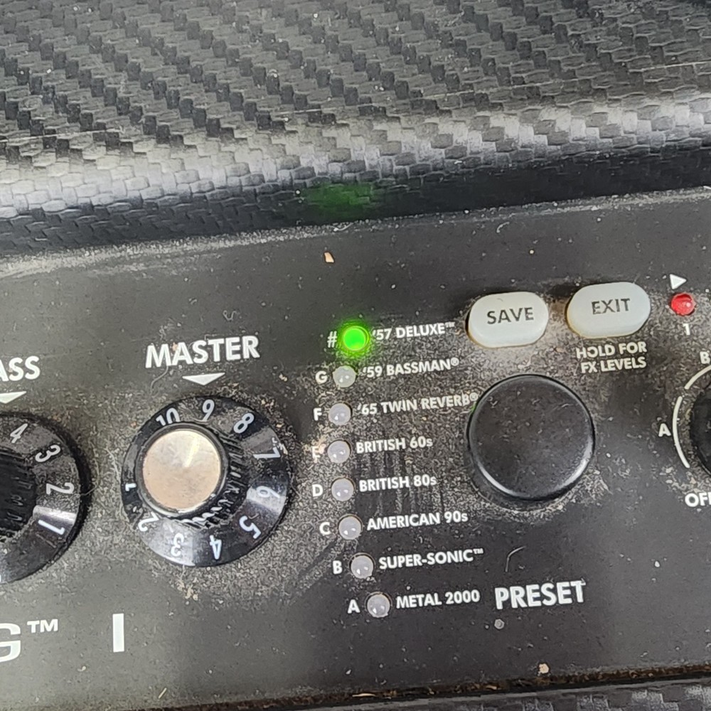 Fender Mustang I (V.2) Guitar Amplifier 70W Amp - Working