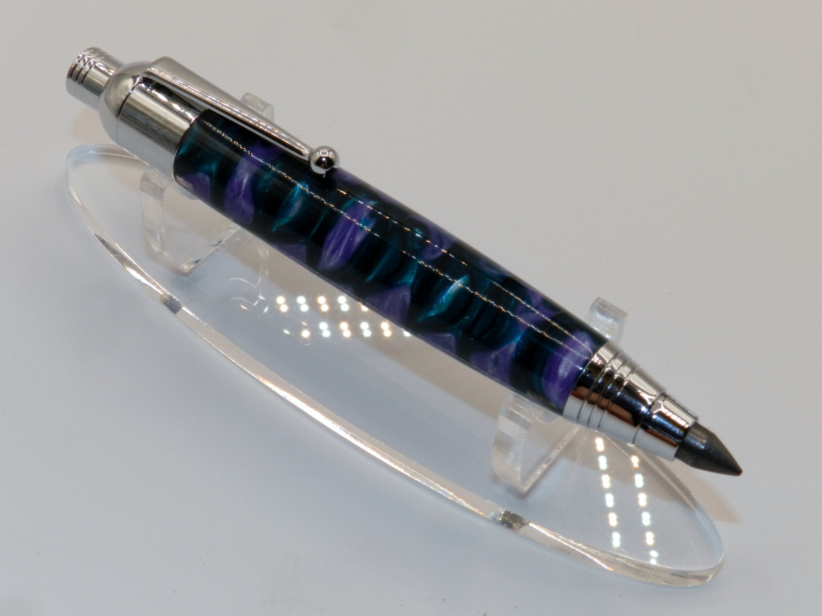 Chrome finish 5.6mm Sketch Pencil. Hand made with Lilac Acrylester. #157