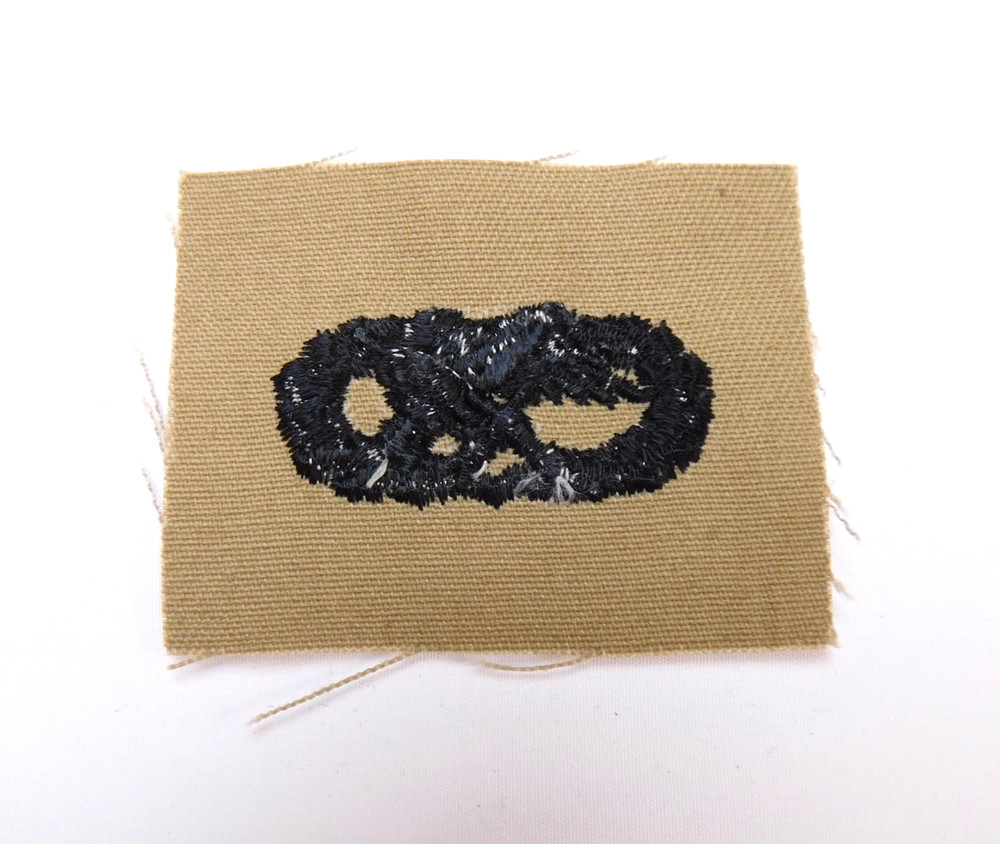 US Air Force USAF Basic Maintenance Munitions Badge Desert Tan DCU Patch Sew-On