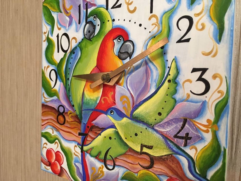 Soviet USSR Vintage Clock, Soviet Working Hand Painted Clock, Parrot Clock