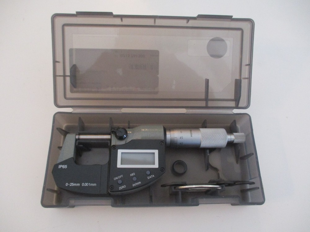 WURTH DIGITAL MICROMETER.  0715761200