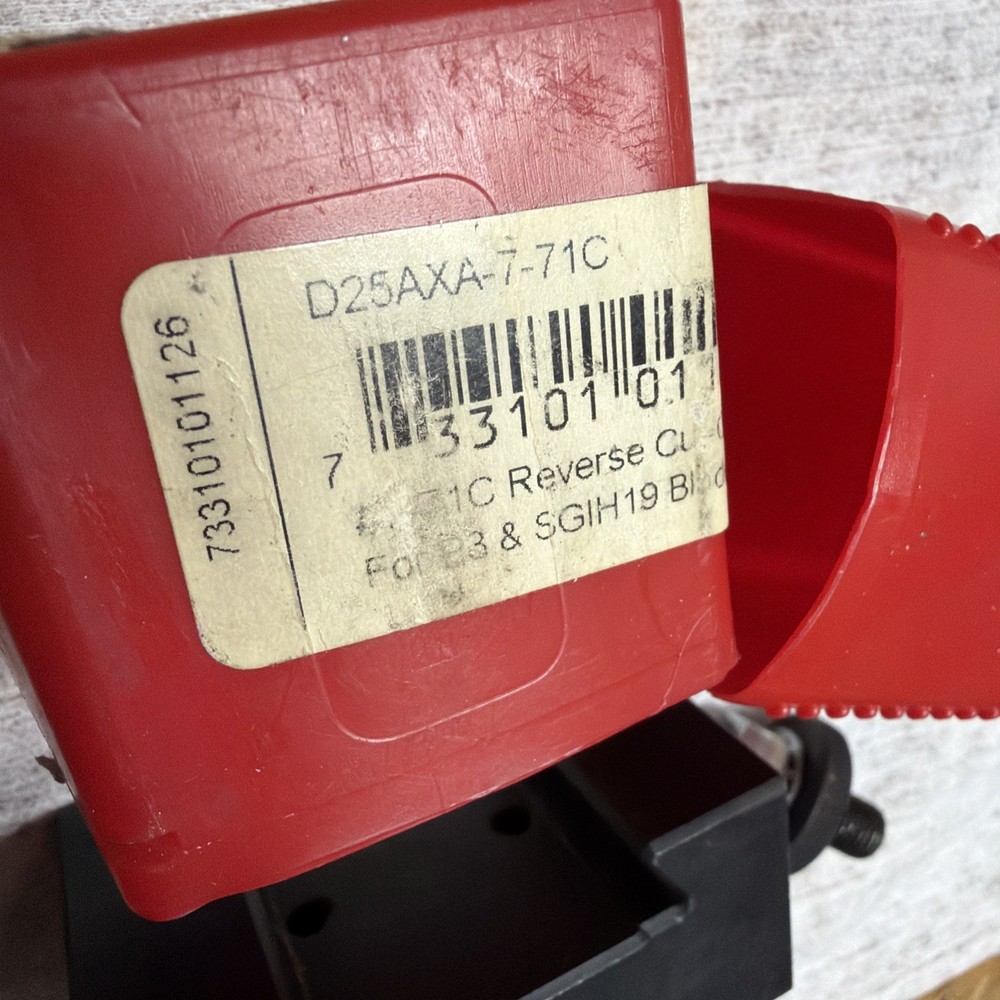 Lathe Tool Post Holder Dorian Cutoff Holder D25AXA-7
