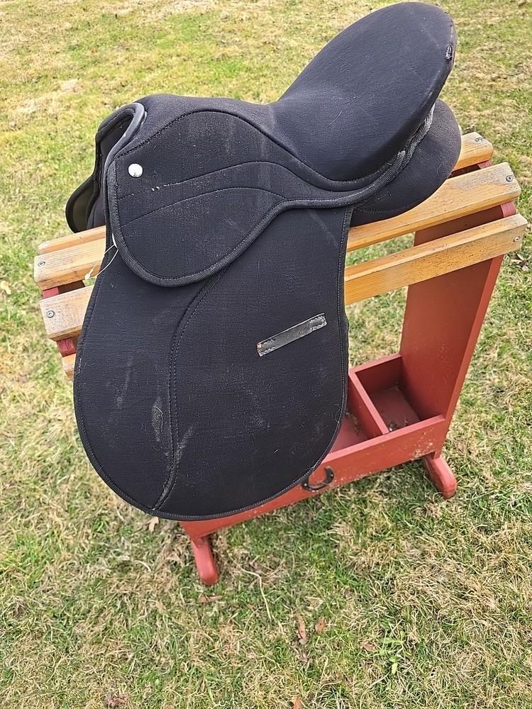 english saddle