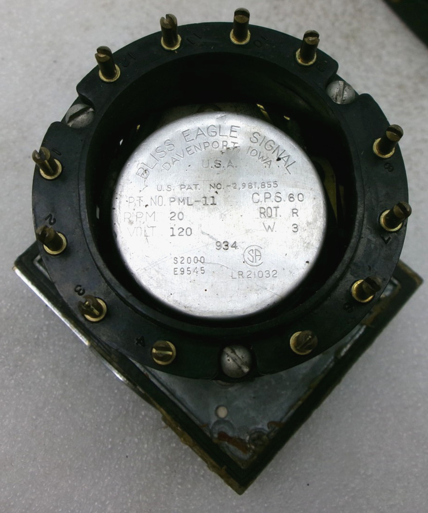 EAGLE SIGNAL DIVISION CYCLE-FLEX 30 SECOND ANALOG TIMER HP50A6 #363E
