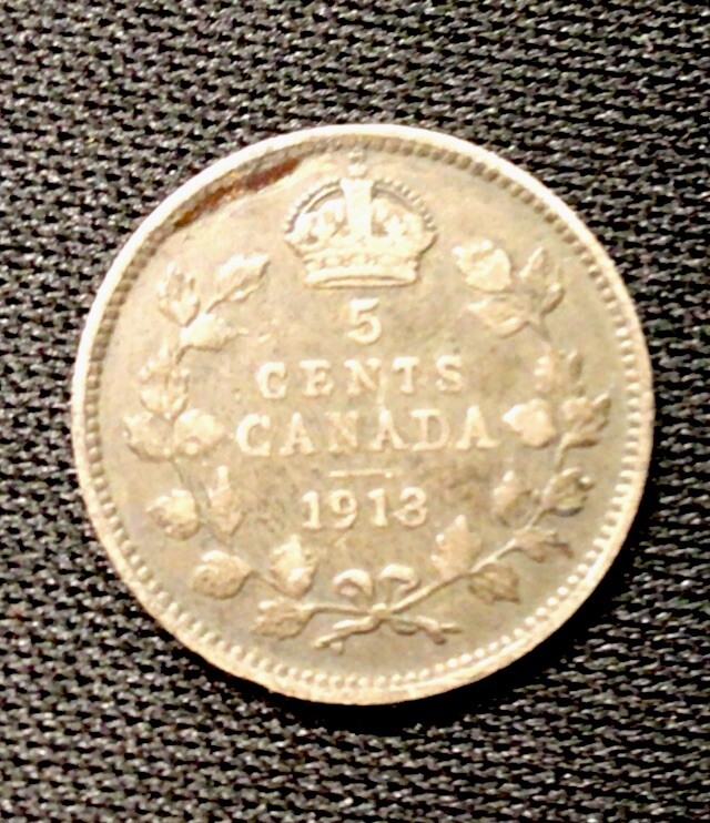 1913 Canada 5 Cent Silver World Coin. ENN Coins