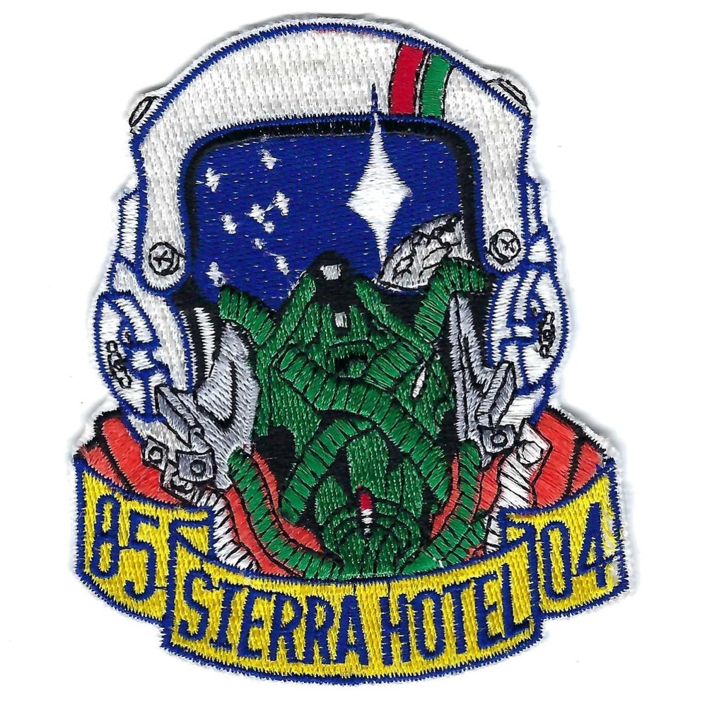 80's USAF NAVIGATOR TRAINING CLASS 85-04 "SIERRA HOTEL"  patch