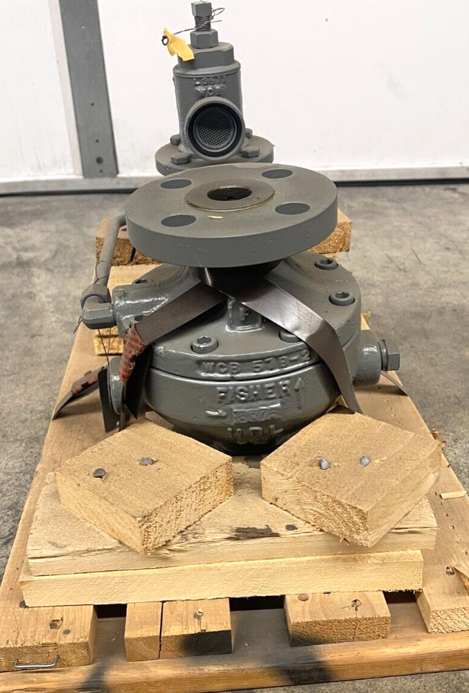 FISHER CONTROLS PILOT OPERATED REGULATOR TYPE 310A-32A