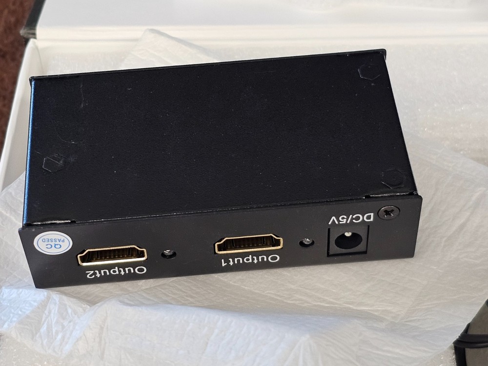 Monoprice 1X2 Mini HDMI Splitter MP-SP08