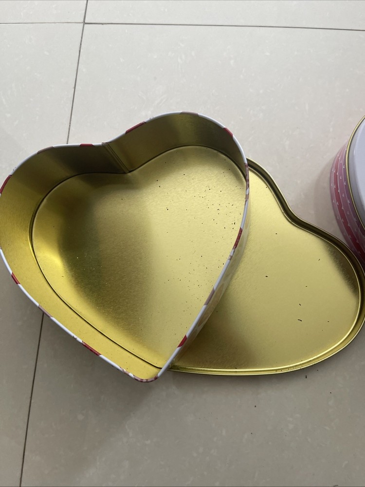 2 Heart Empty Cans
