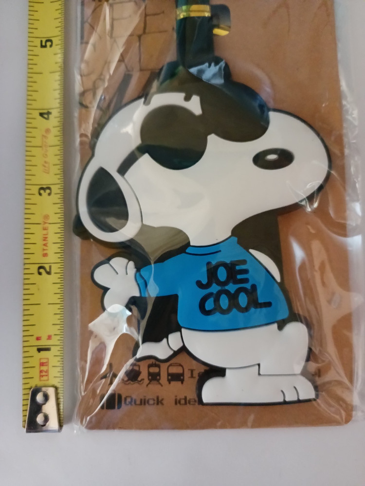 SNOOPY LUGGAGE TAG / BACKPACK HANGER - NEXT DAY SHIPPING