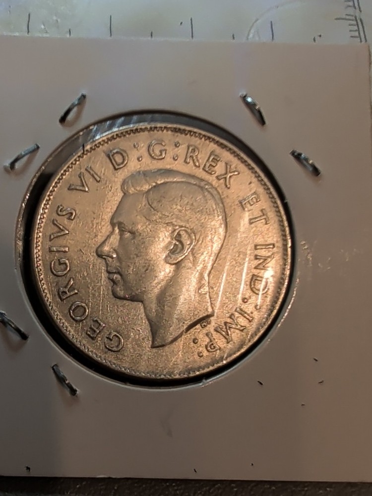 1943 Far 3 Canada Silver 50 Cent (Half Dollar) -CC45