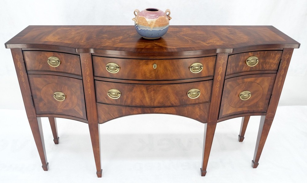 Broyhyll Bow Front Crotch Mahogany Banded Top Sideboard Buffet Console MINT!