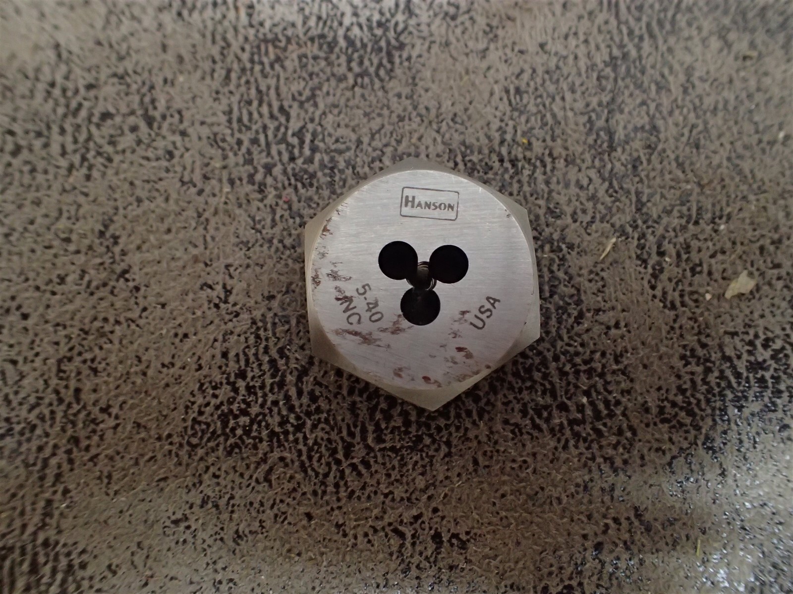 NEW Irwin 6416 5-40 HSS Hex Rethreading Die (BN272)