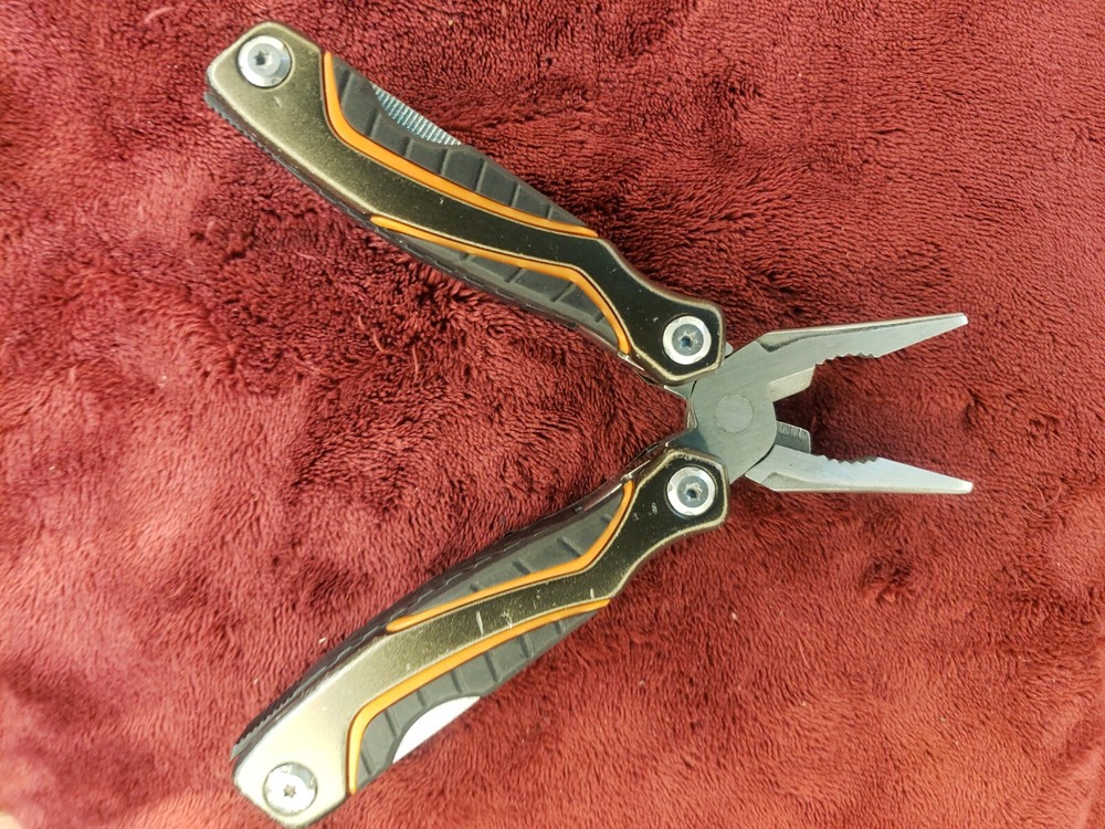 Brookstone Multi-Tool