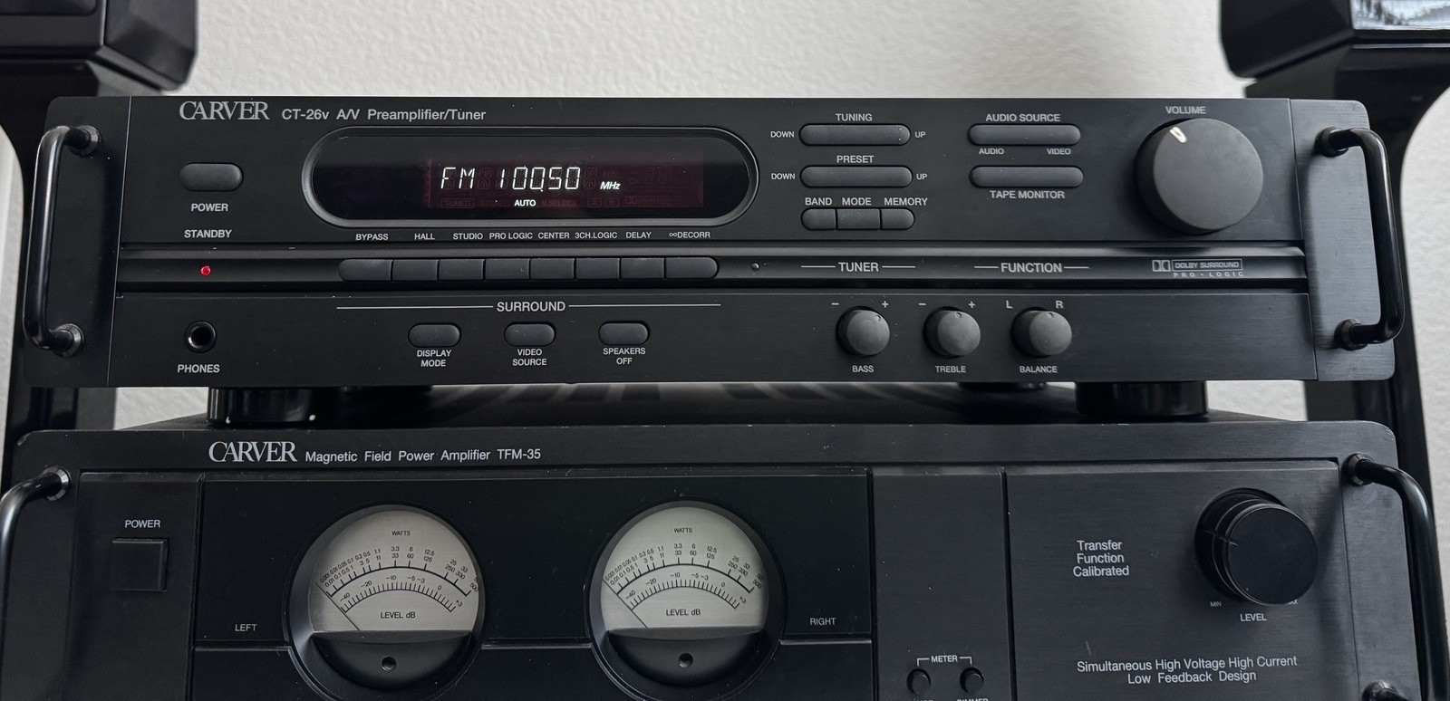 CARVER CT-26v A/V Preamplifier/Tuner