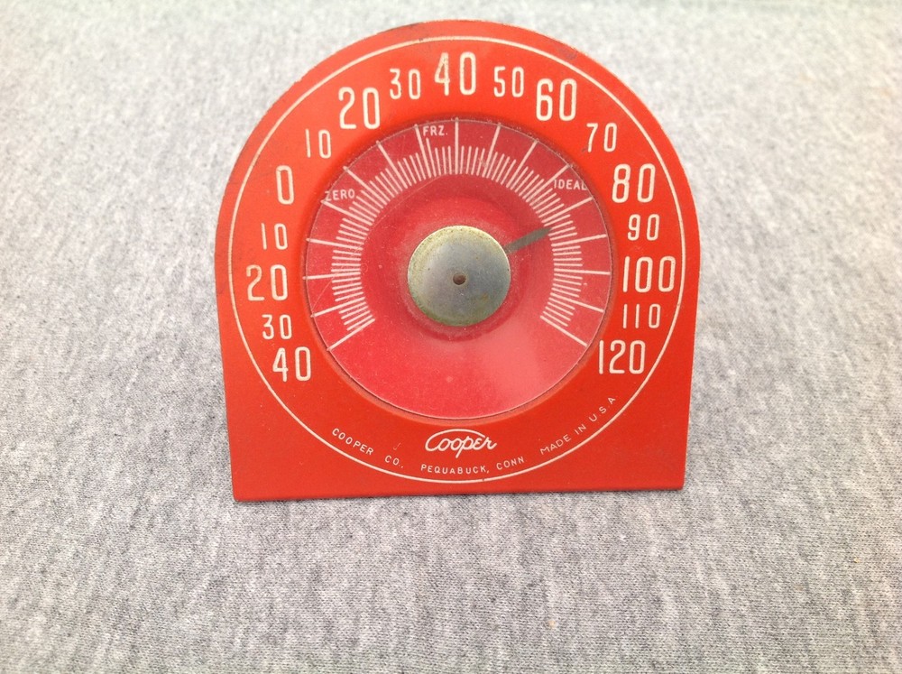 Small Vintage Cooper Co Thermometer, Works!