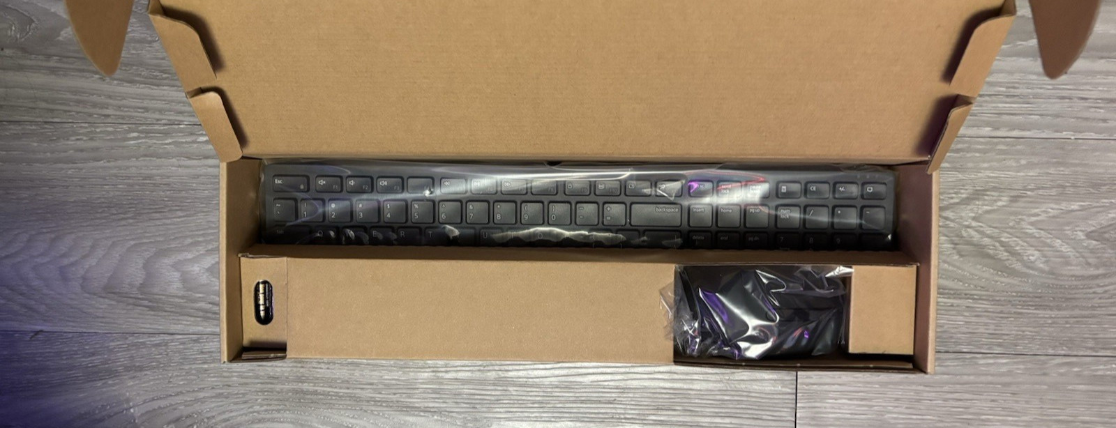 NEW - SEALED - Dell KM636-BK-LTN Wireless Keyboard & Mouse - LATIN LAYOUT