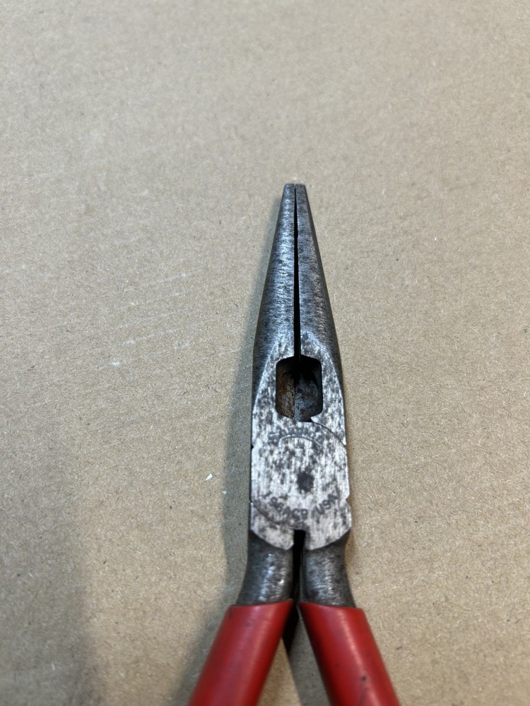 Snap-on Needle Nose Pliers