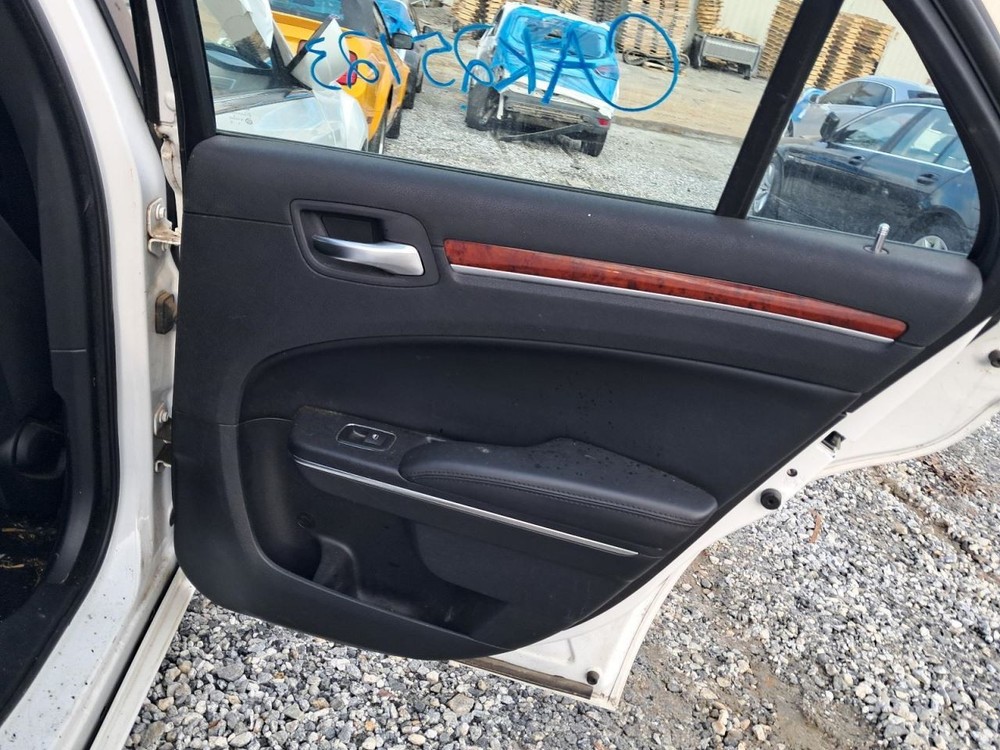 300 2012 Glove Box 4892477