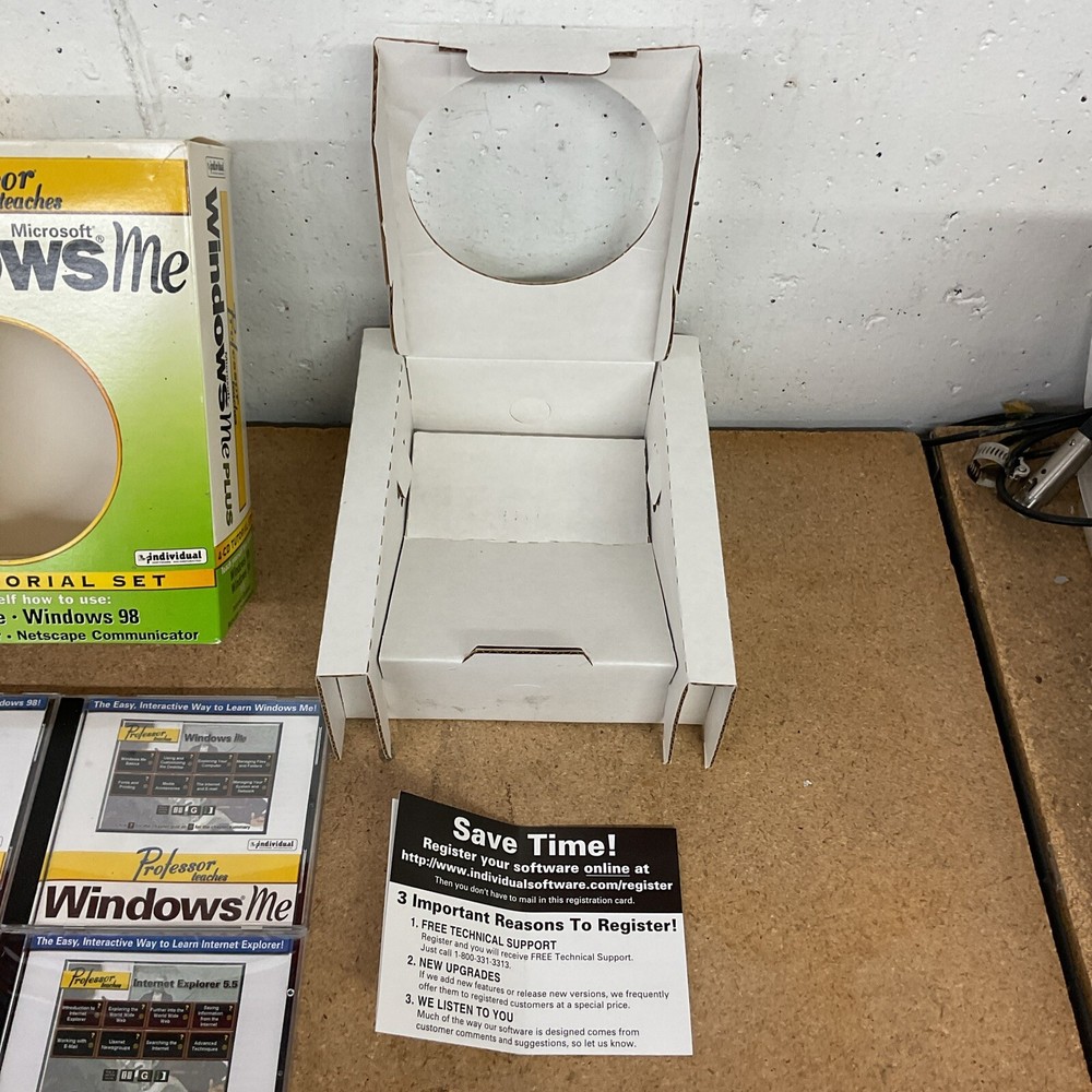 Professor Teaches Microsoft Windows ME Plus 4 CD Set 2 Sealed