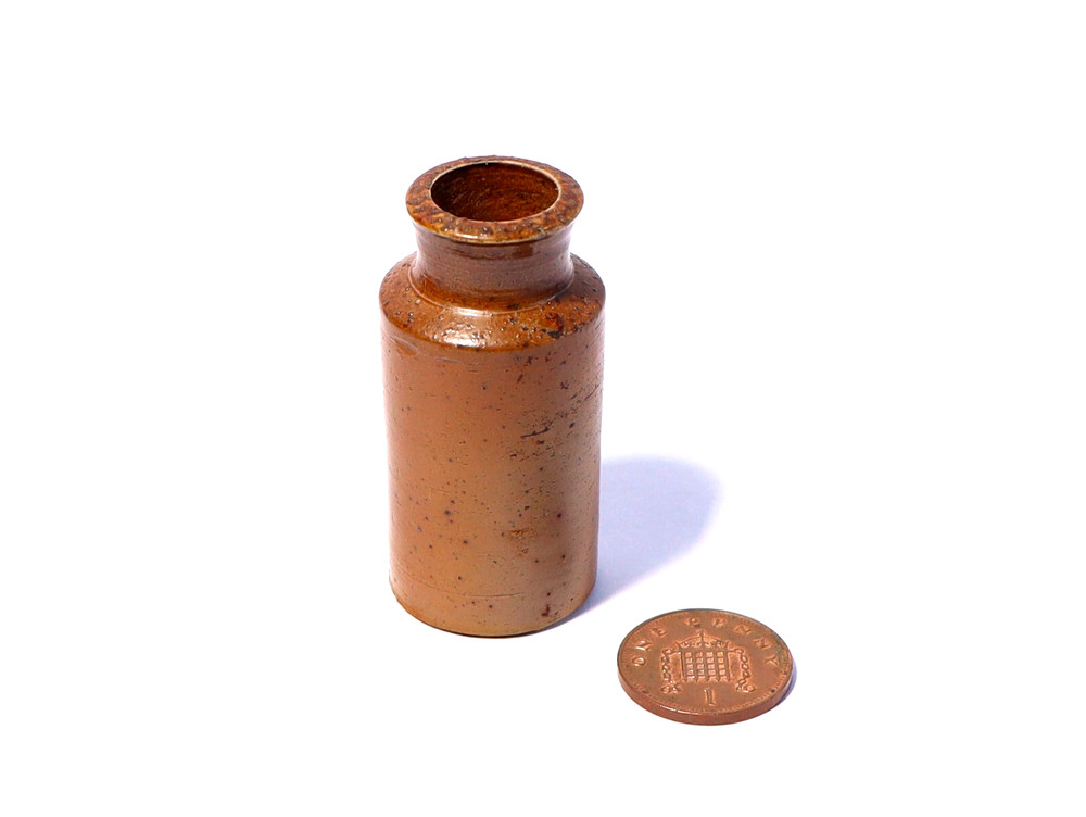 c1900 Miniature / Sample Salt Glazed Stoneware BLACKING POT Jar 2"