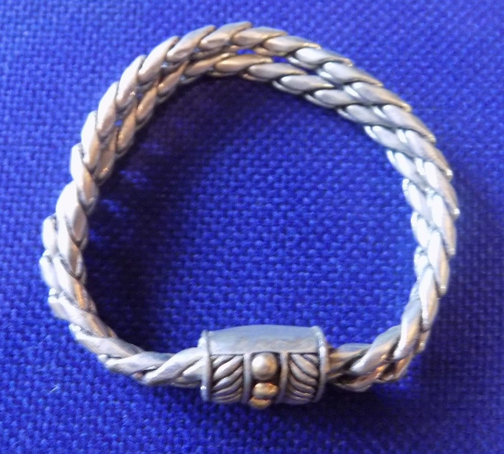 Vintage silvertone braided two strand bracelet(54)