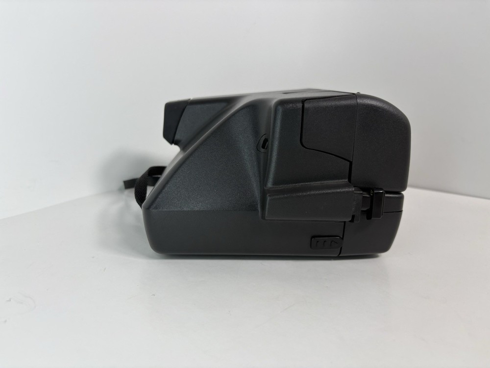 Polaroid One Step Close Up 600 Film Instant Camera With Strap - Untested (E)