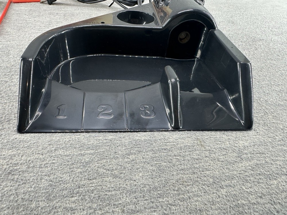 MASTER CHOICE - Golf Electric Putting Partner Trainer Automatic Ball Return NEW